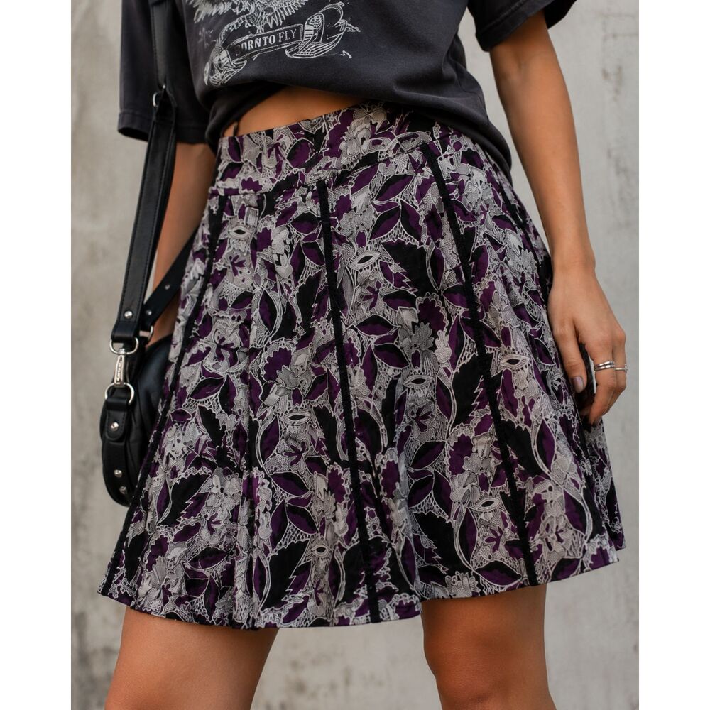 Austin Clothing Co Floral A-Line Skirt Size 2 Purple Black Gray  Classic Street